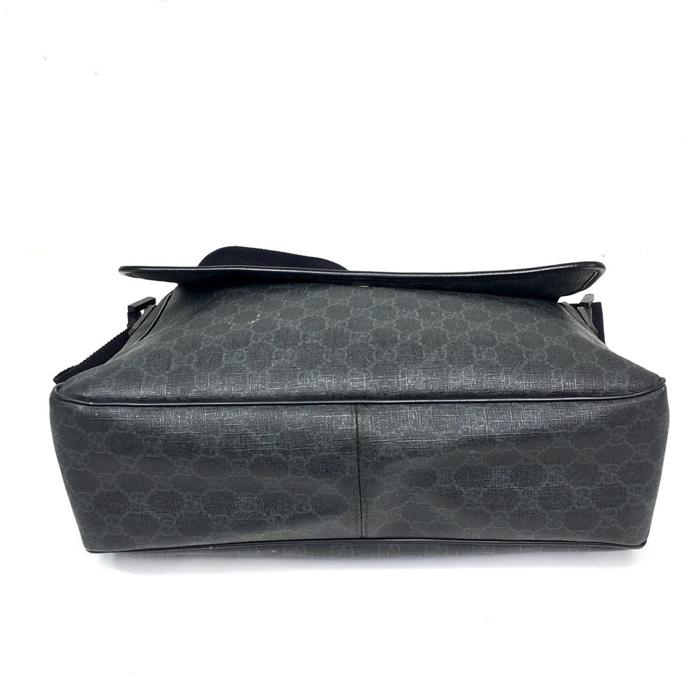 Authentic Gucci black monogram unisex mess… - Picture 6 of 16